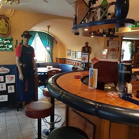 Stadt Pub Zwettl