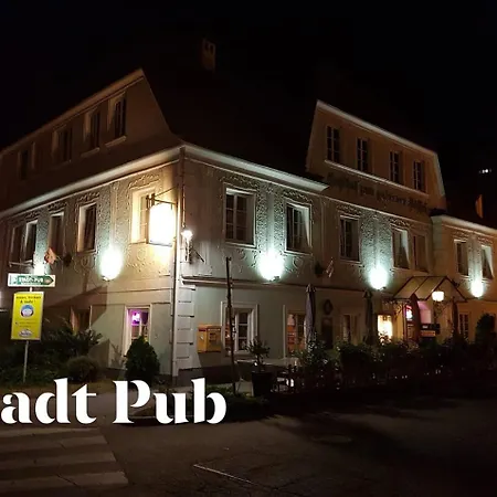 여관 Stadt Pub *